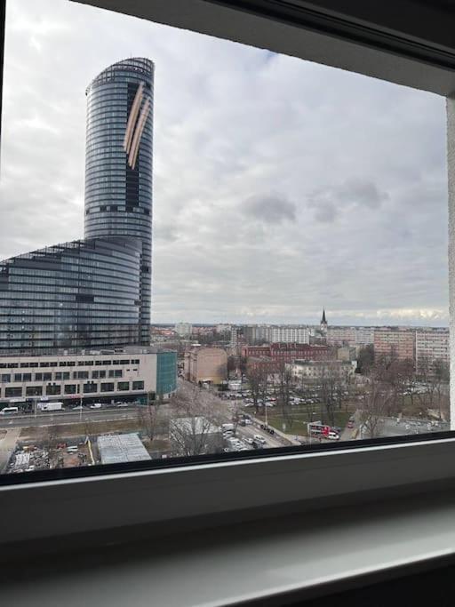 New Apart - Next To Sky Tower Lejlighed Wrocław Eksteriør billede